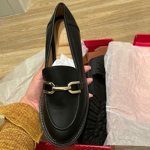 BRAND NEW NEVER USED BEAUTIFUL BLACK AND GOLD LOAFERS